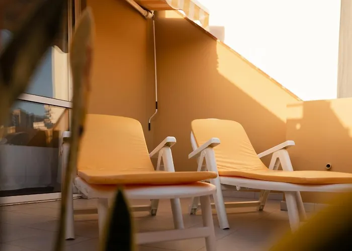Homeforguest Atico Martina Con Terraza En Los Cristianos