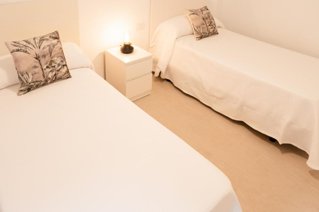 Apartment Homeforguest Atico Martina Con Terraza En Cristianos